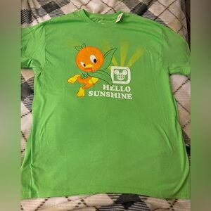 Walt Disney World Lime Green 'Hello Sunshine' Large Women’s Graphic T-Shirt